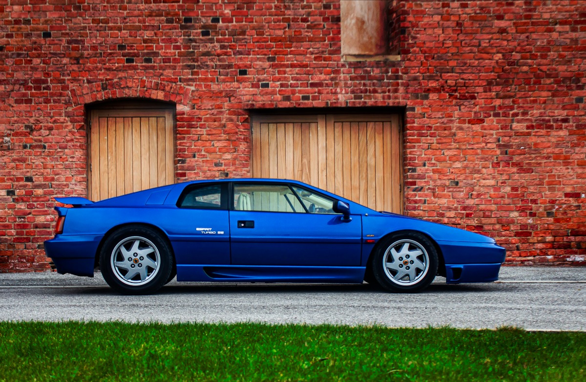 1989 Lotus Esprit Turbo Image 1